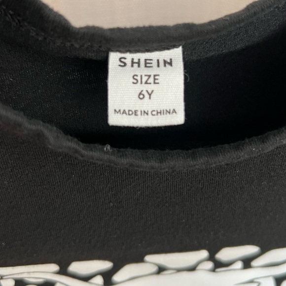 SHEIN Kids “Should’ve Come With a Warning” Black Graphic Tee – Size 6Y - Picture 2 of 4